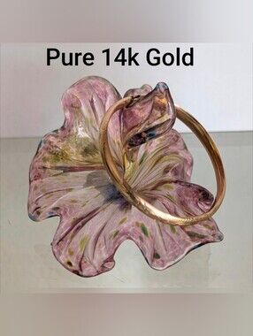 Solid 14k Gold Hollow Bangle EUC 5.25 Inches